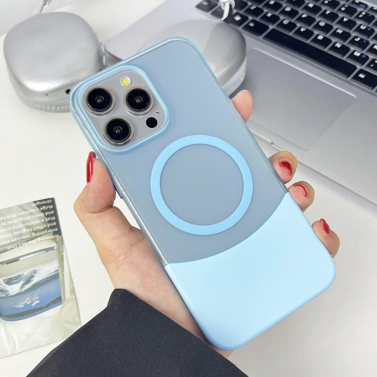 iPhone Case Removable Splicing Design