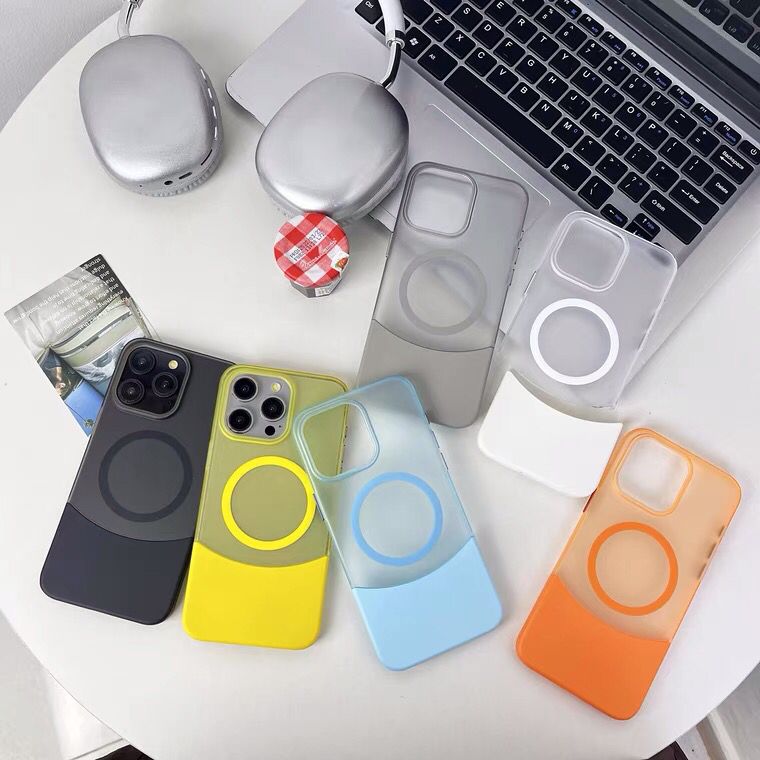 iPhone Case Removable Splicing Design