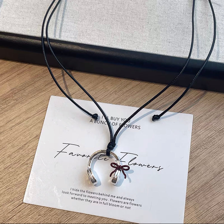 Necklace Personalized Headphone Design