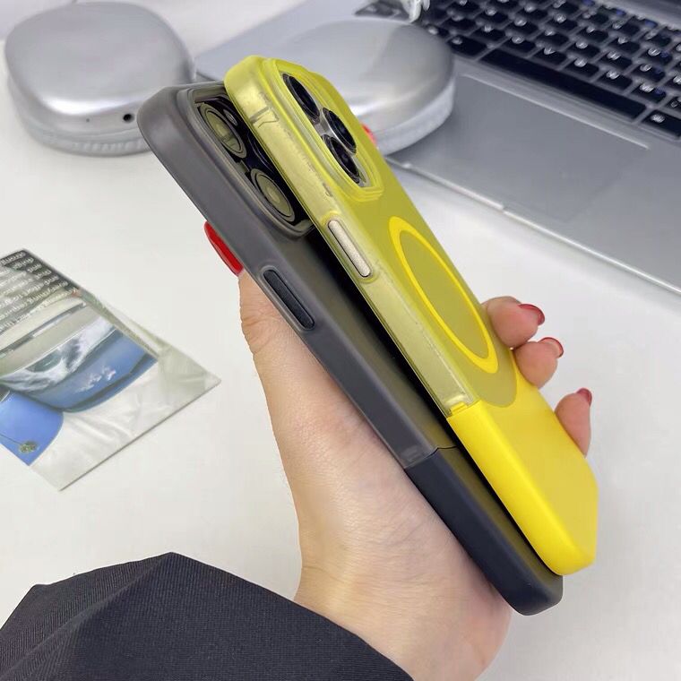 iPhone Case Removable Splicing Design