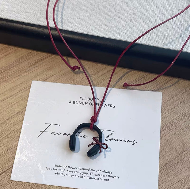 Necklace Personalized Headphone Design