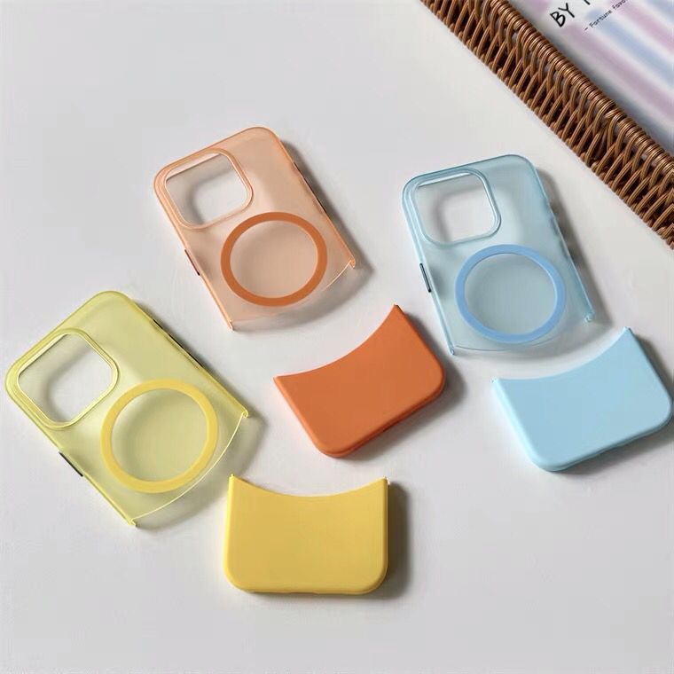 iPhone Case Removable Splicing Design